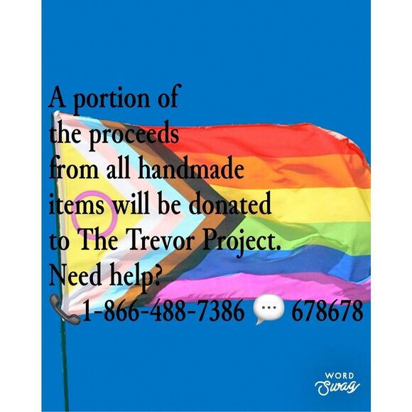 Handmade wine charms with Barbie shoe pendants - Picture 4 of 4